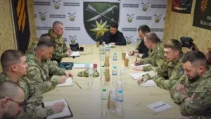 Зеленський на Лиманському напрямку: Будуть пропозиції щодо оплати служби на передовій